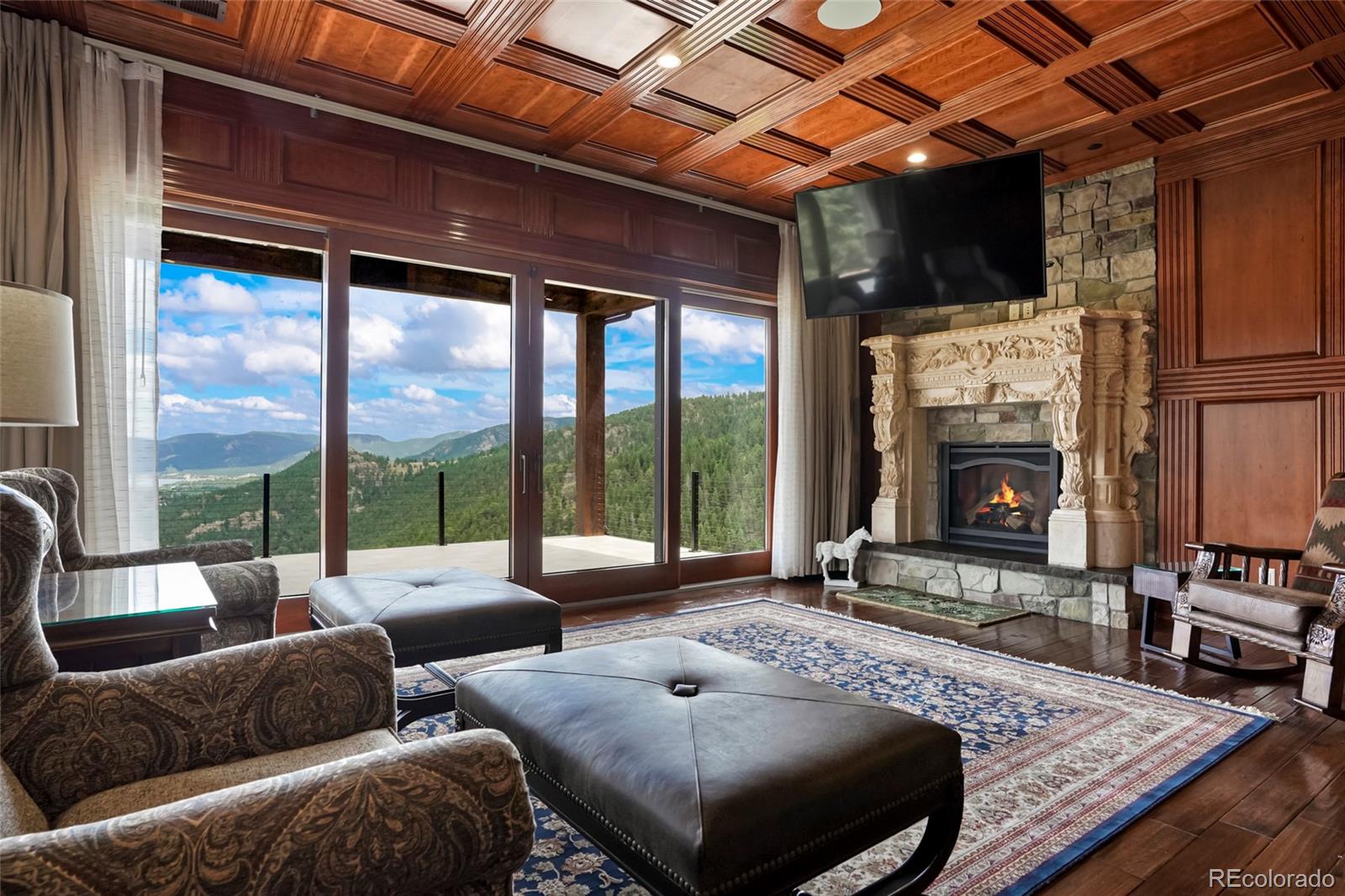 Estes Park, Colorado, 80517, United States, 6 Bedrooms Bedrooms, ,4 BathroomsBathrooms,Residential,For Sale,1948070
