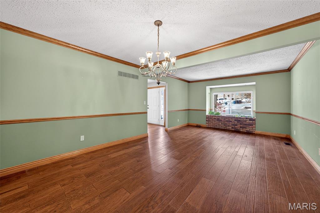 Lake St Louis, Missouri, 63367, United States, 5 Bedrooms Bedrooms, ,5 BathroomsBathrooms,Residential,For Sale,2001706