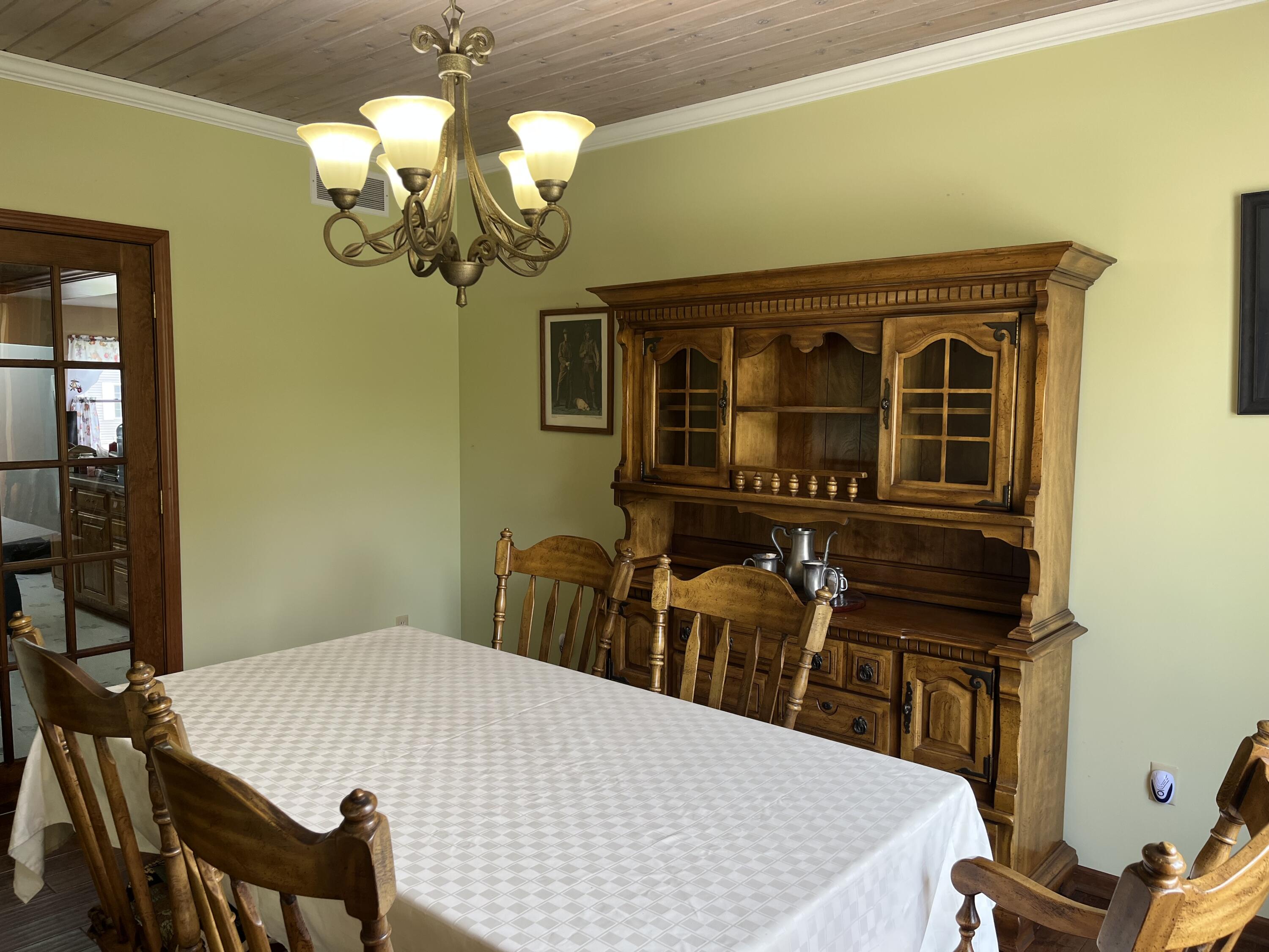Crown Point, Indiana, 46307, United States, 3 Bedrooms Bedrooms, ,3 BathroomsBathrooms,Residential,For Sale,2040656