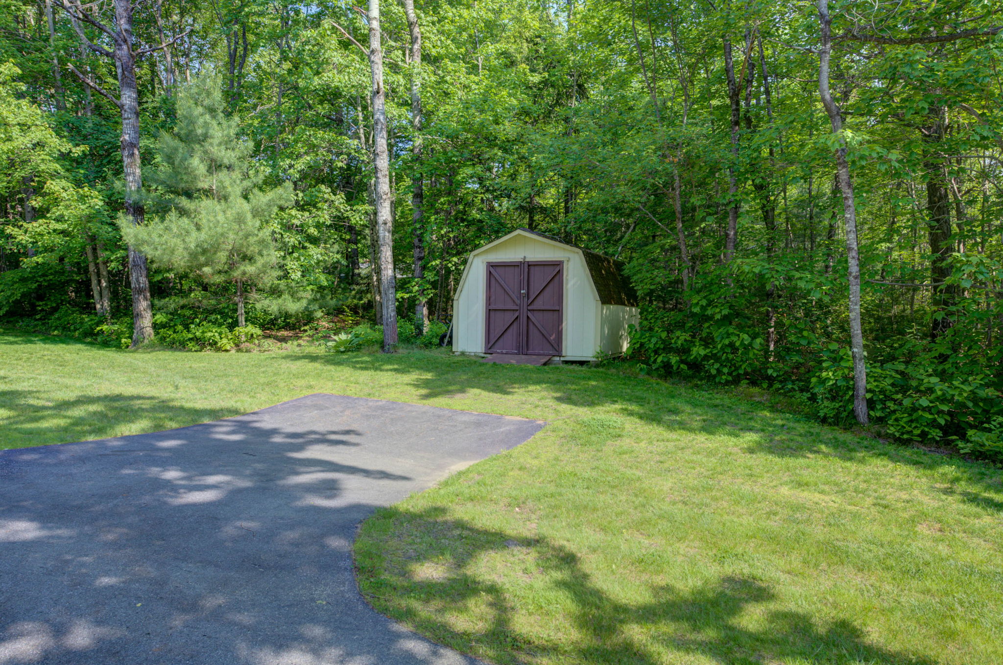 Gray, Maine, 04039, United States, 3 Bedrooms Bedrooms, ,2 BathroomsBathrooms,Residential,For Sale,1874215