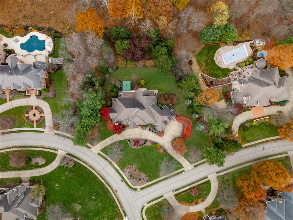 Hampton, Pennsylvania, 15044, United States, 5 Bedrooms Bedrooms, ,7 BathroomsBathrooms,Residential,For Sale,2001807