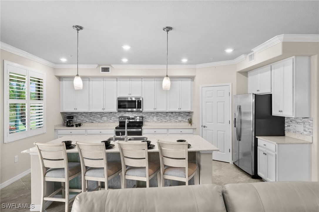 Bonita Springs, Florida, 34135, United States, 3 Bedrooms Bedrooms, ,2 BathroomsBathrooms,Residential,For Sale,1870117