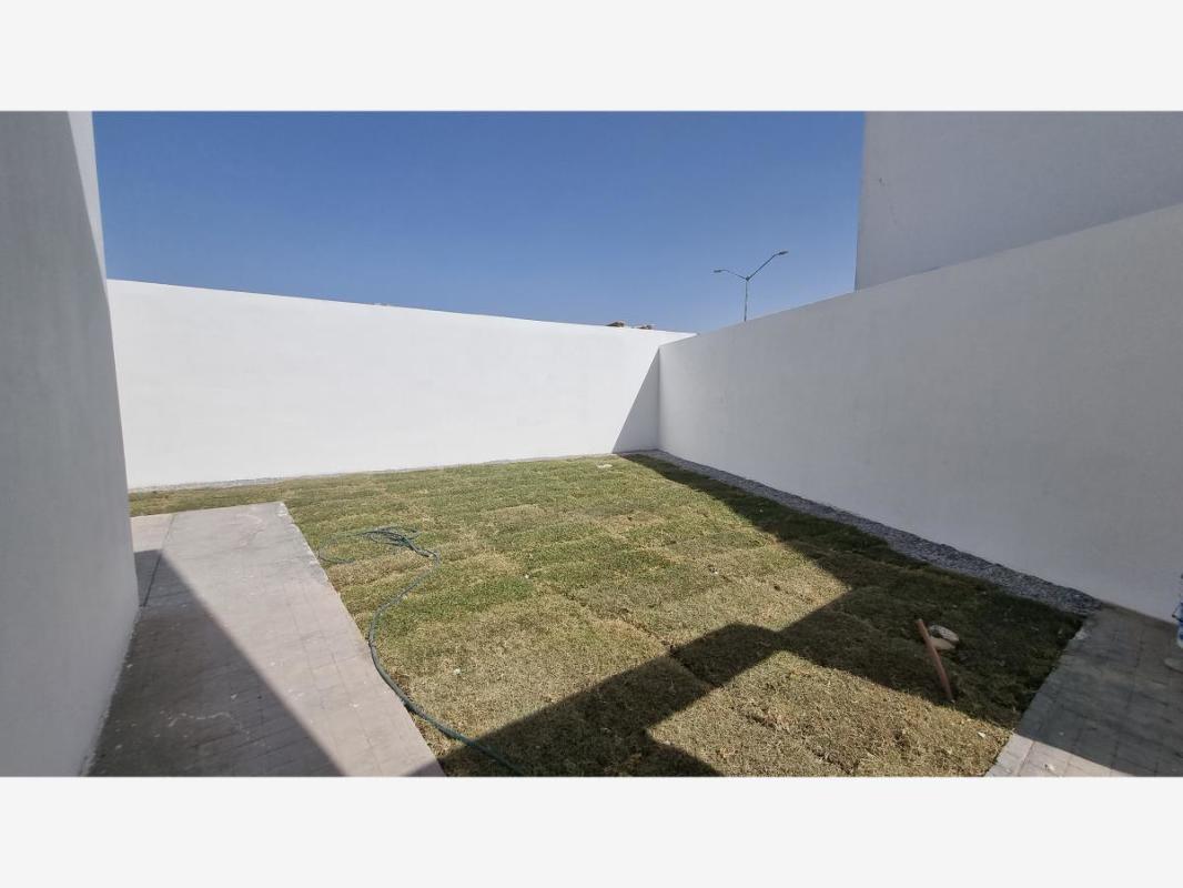 SAN VICENTE, Torreón, Coahuila de Zaragoza, 27023, Mexico, 4 Bedrooms Bedrooms, ,4 BathroomsBathrooms,Residential,For Sale,SAN VICENTE,1252249