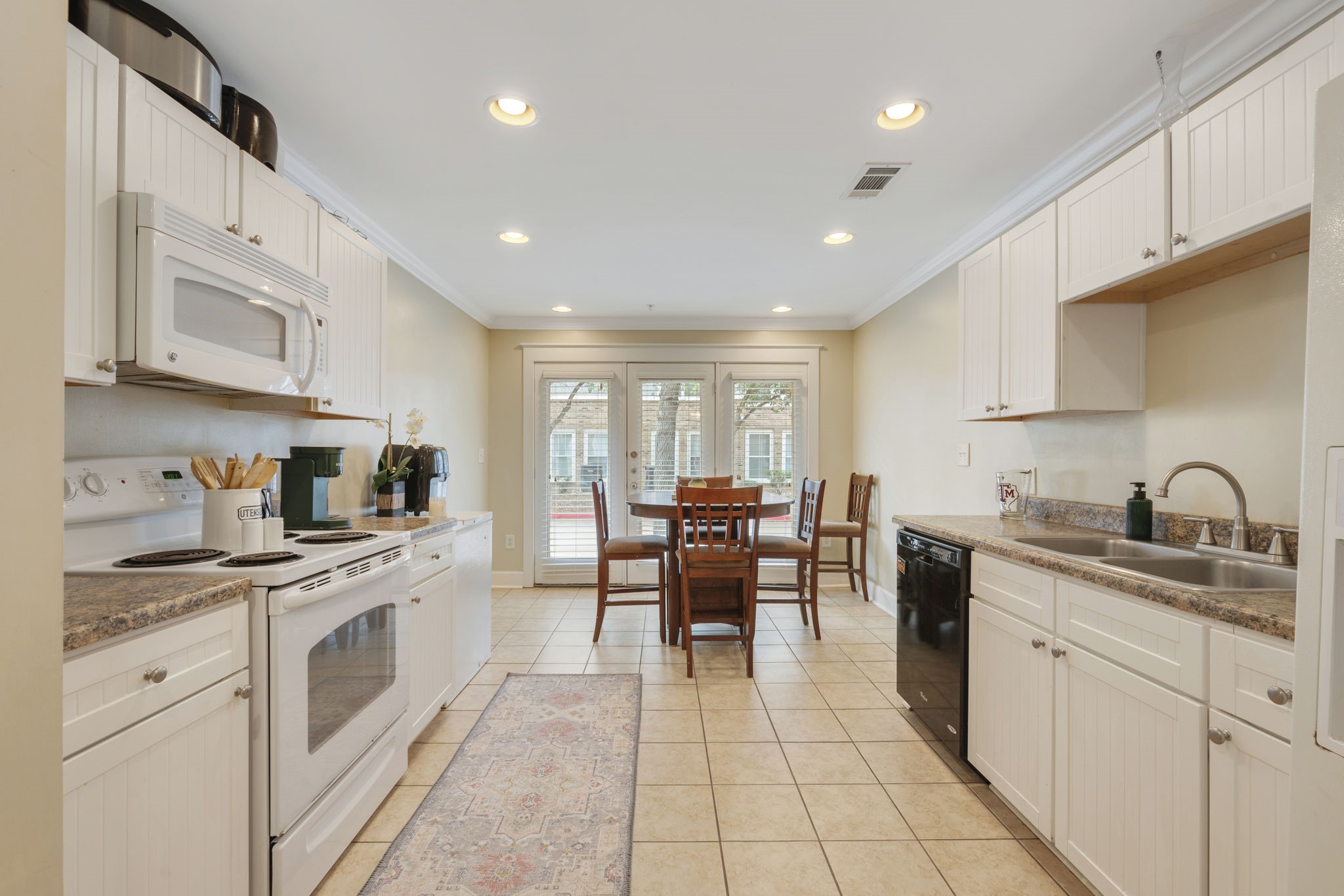  1725 Harvey Mitchell Parkway S #1814 - 物件實景