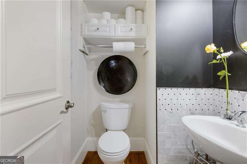 Atlanta, Georgia, 30363, United States, 3 Bedrooms Bedrooms, ,4 BathroomsBathrooms,Residential,For Sale,1913056