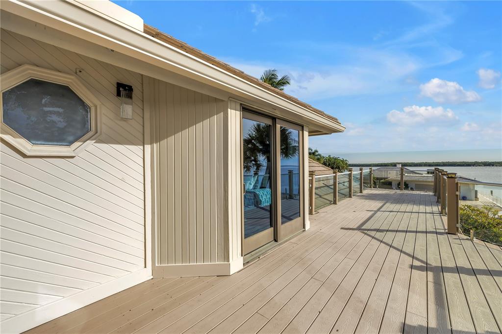 St Petersburg, Florida, 33715, United States, 4 Bedrooms Bedrooms, ,5 BathroomsBathrooms,Residential,For Sale,1999732