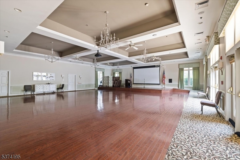 Franklin Twp., New Jersey, 08873, United States, 3 Bedrooms Bedrooms, ,2 BathroomsBathrooms,Residential,For Sale,1908431