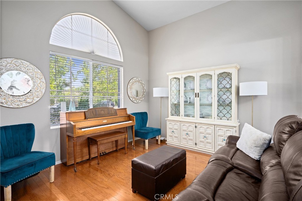 Riverside, California, 92503, United States, 4 Bedrooms Bedrooms, ,3 BathroomsBathrooms,Residential,For Sale,1875571
