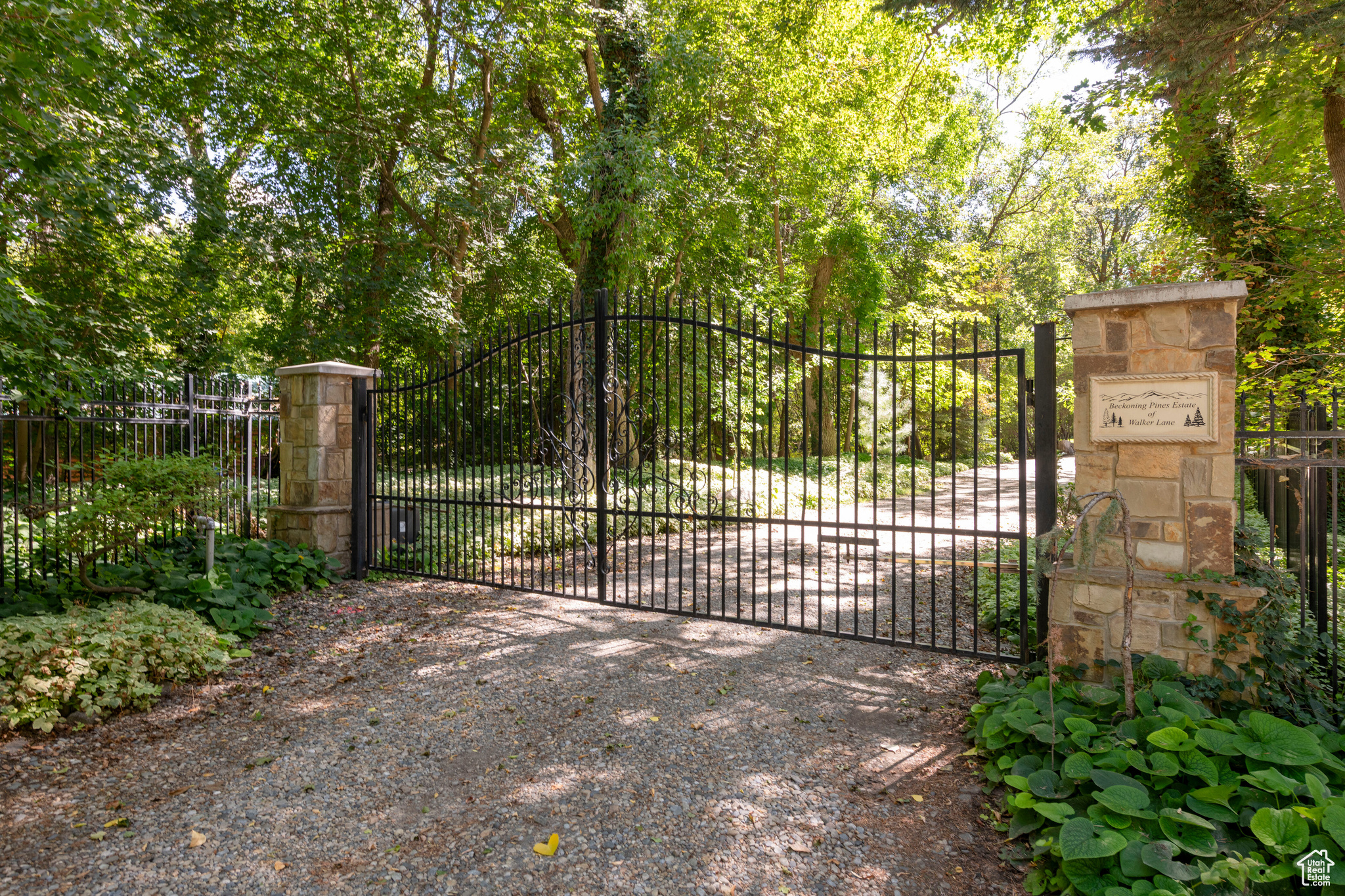 Holladay, Utah, 84117, United States, 7 Bedrooms Bedrooms, ,7 BathroomsBathrooms,Residential,For Sale,1950447