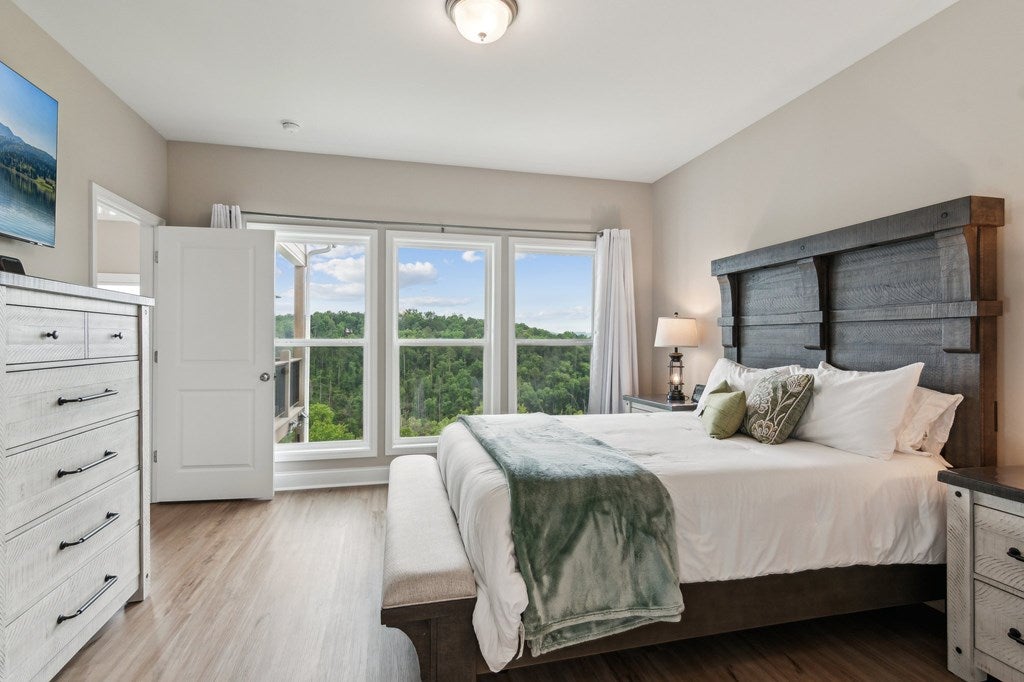 Ellijay, Georgia, 30540, United States, 3 Bedrooms Bedrooms, ,3 BathroomsBathrooms,Residential,For Sale,1859114