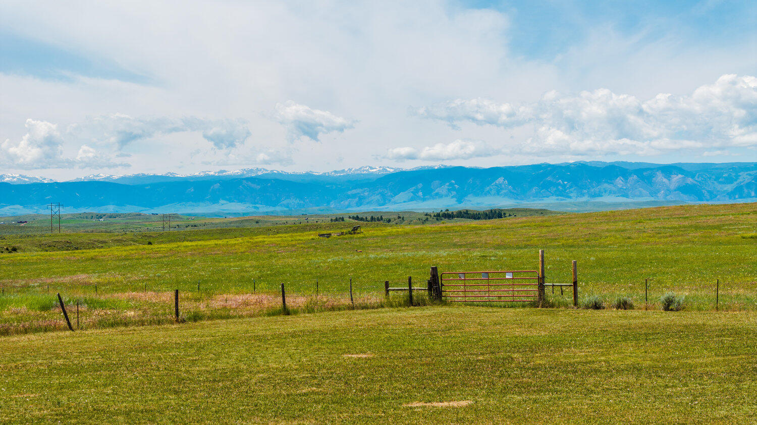 Sheridan, Wyoming, 82801, United States, 2 Bedrooms Bedrooms, ,1 BathroomBathrooms,Residential,For Sale,1907436