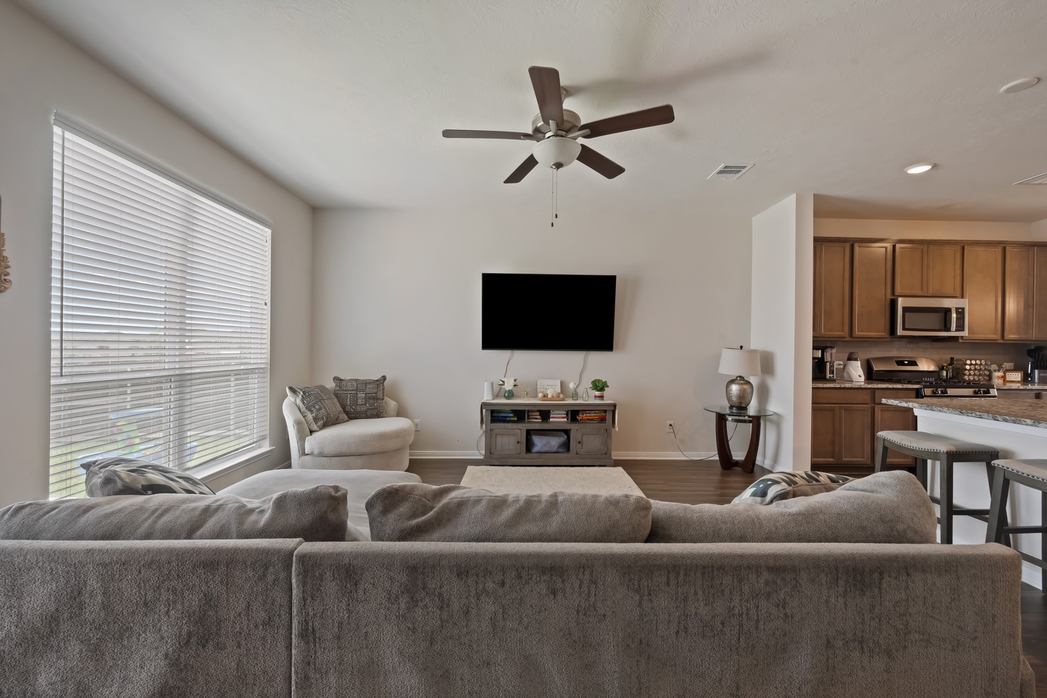  2040 Muscadine Trail, Brenham, TX, 77833 - 物件實景