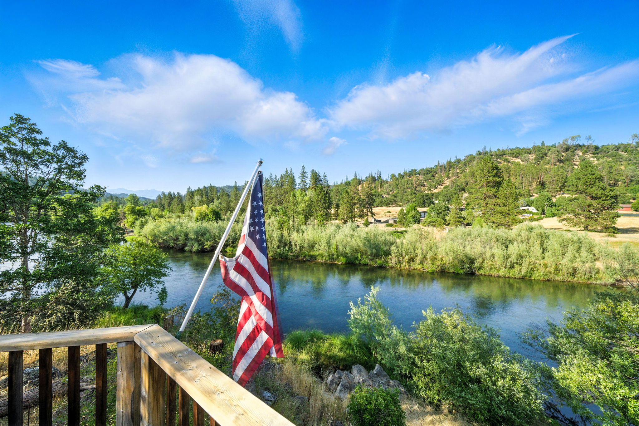 Lewiston, California, 96052, United States, 3 Bedrooms Bedrooms, ,3 BathroomsBathrooms,Residential,For Sale,1937334