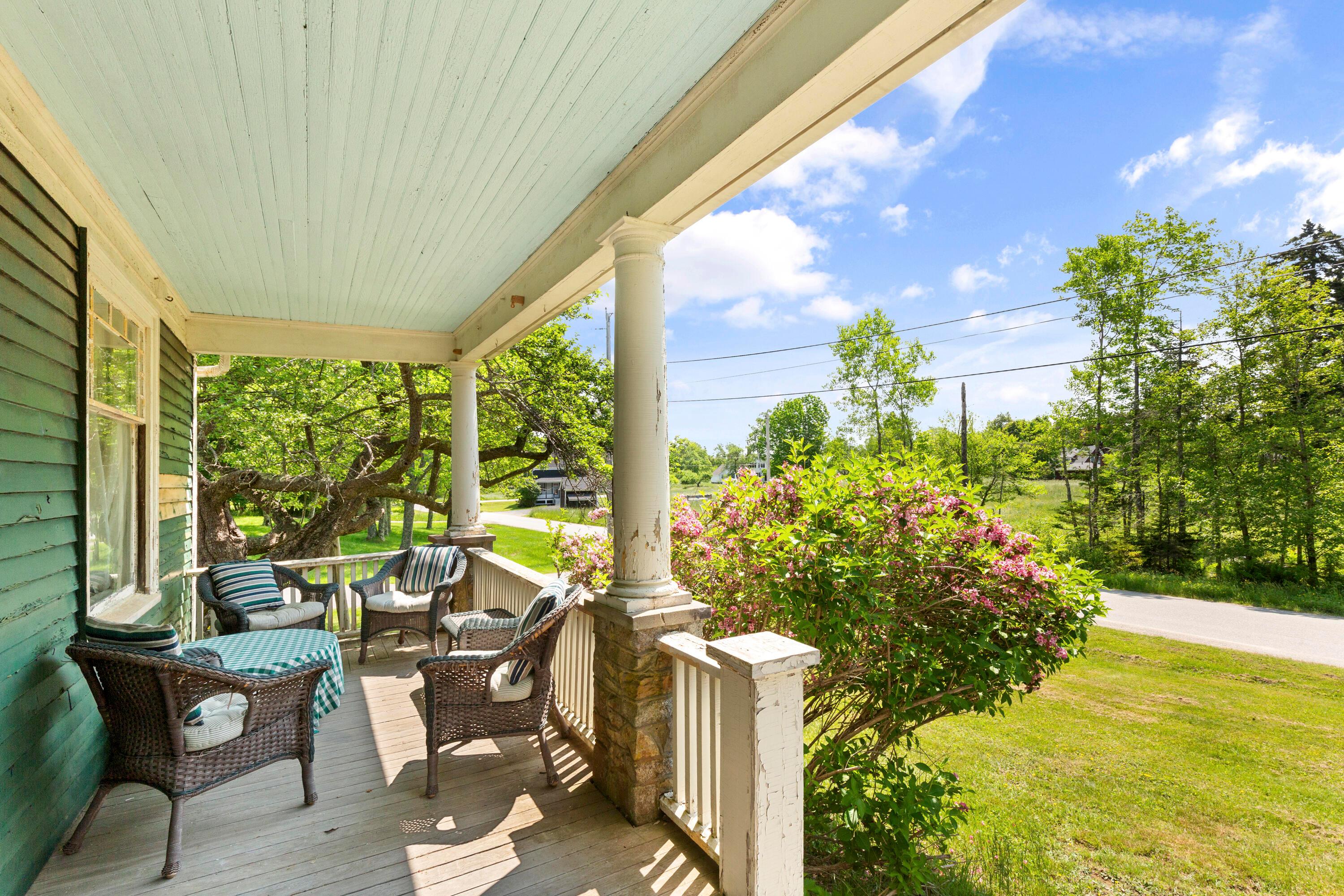  115 Babbidge Road - 物件實景