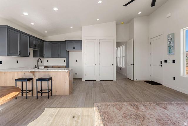 Kanab, Utah, 84741, United States, 4 Bedrooms Bedrooms, ,3 BathroomsBathrooms,Residential,For Sale,2005607