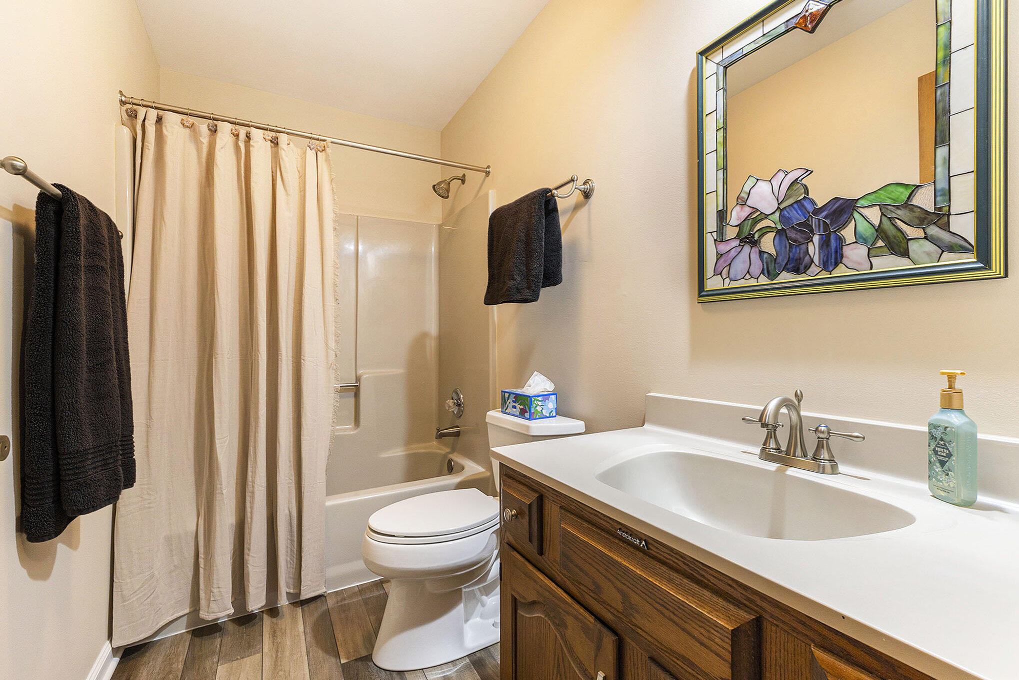 Valparaiso, Indiana, 46385, United States, 4 Bedrooms Bedrooms, ,4 BathroomsBathrooms,Residential,For Sale,1974482