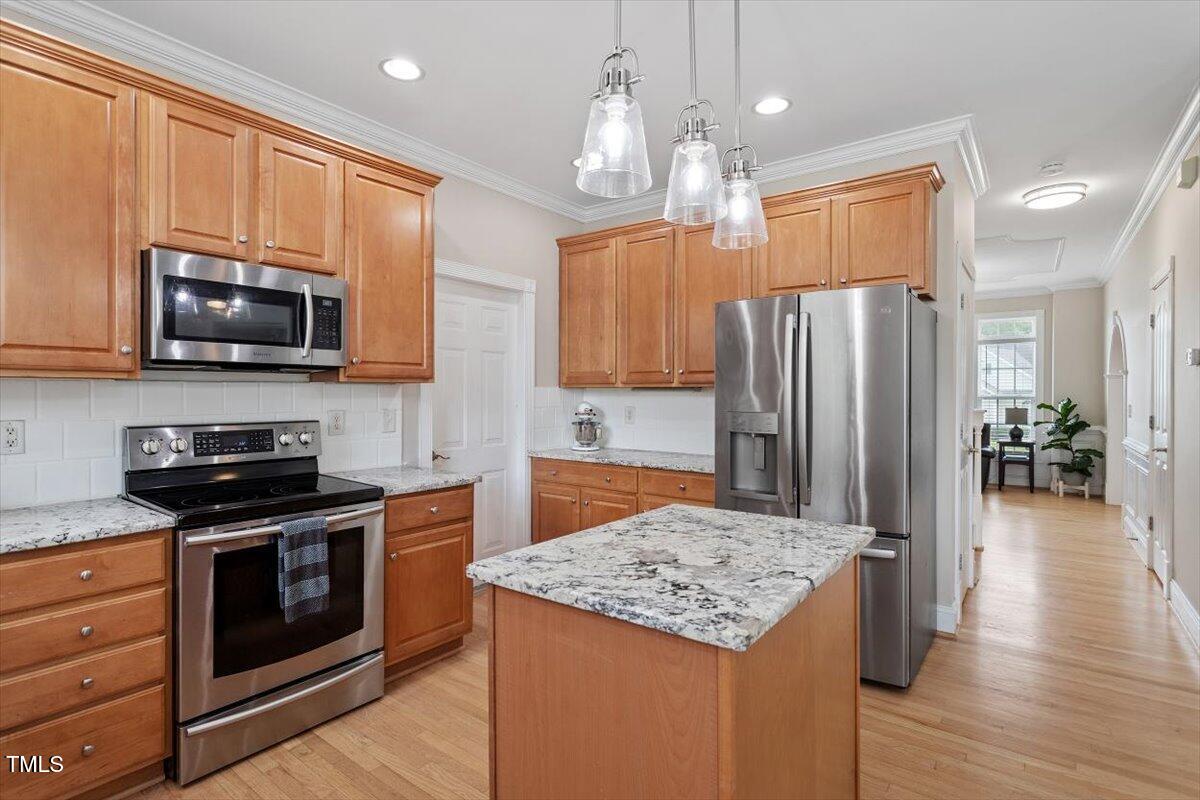 Fuquay Varina, North Carolina, 27526, United States, 4 Bedrooms Bedrooms, ,3 BathroomsBathrooms,Residential,For Sale,1867218