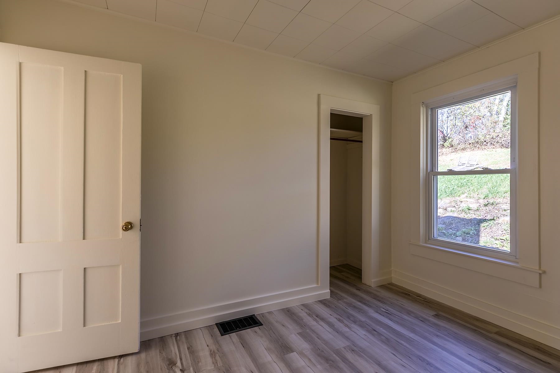  5798 West Woodstock Road - 物件實景