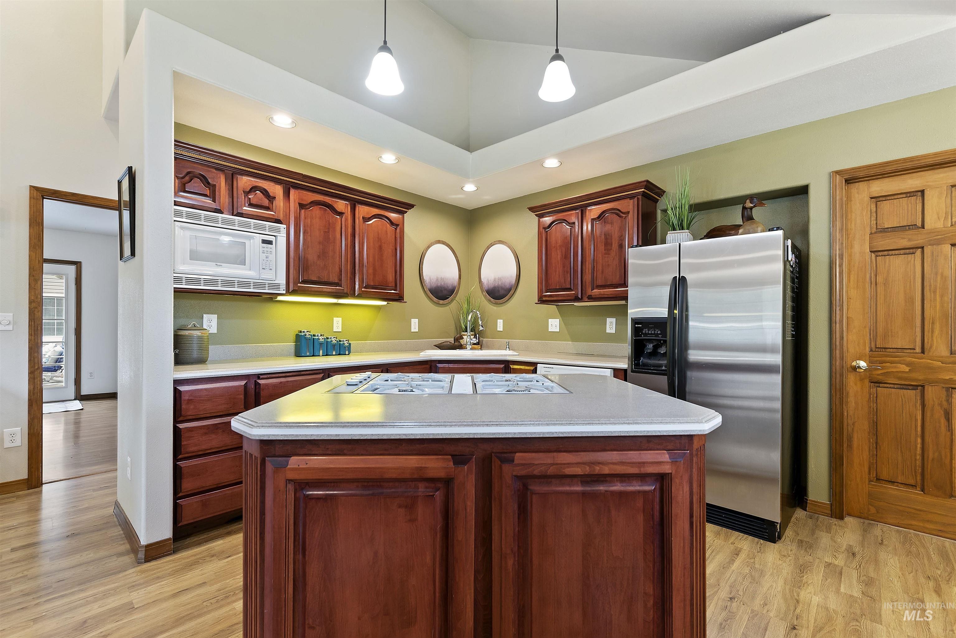 2322 Smith Ave, Boise, Idaho, 83702, United States, 4 Bedrooms Bedrooms, ,3 BathroomsBathrooms,Residential,For Sale,2322 Smith Ave,1433750