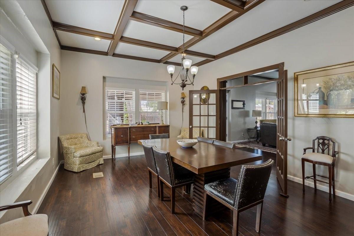 Sherman, Texas, 75090, United States, 5 Bedrooms Bedrooms, ,2 BathroomsBathrooms,Residential,For Sale,1937977