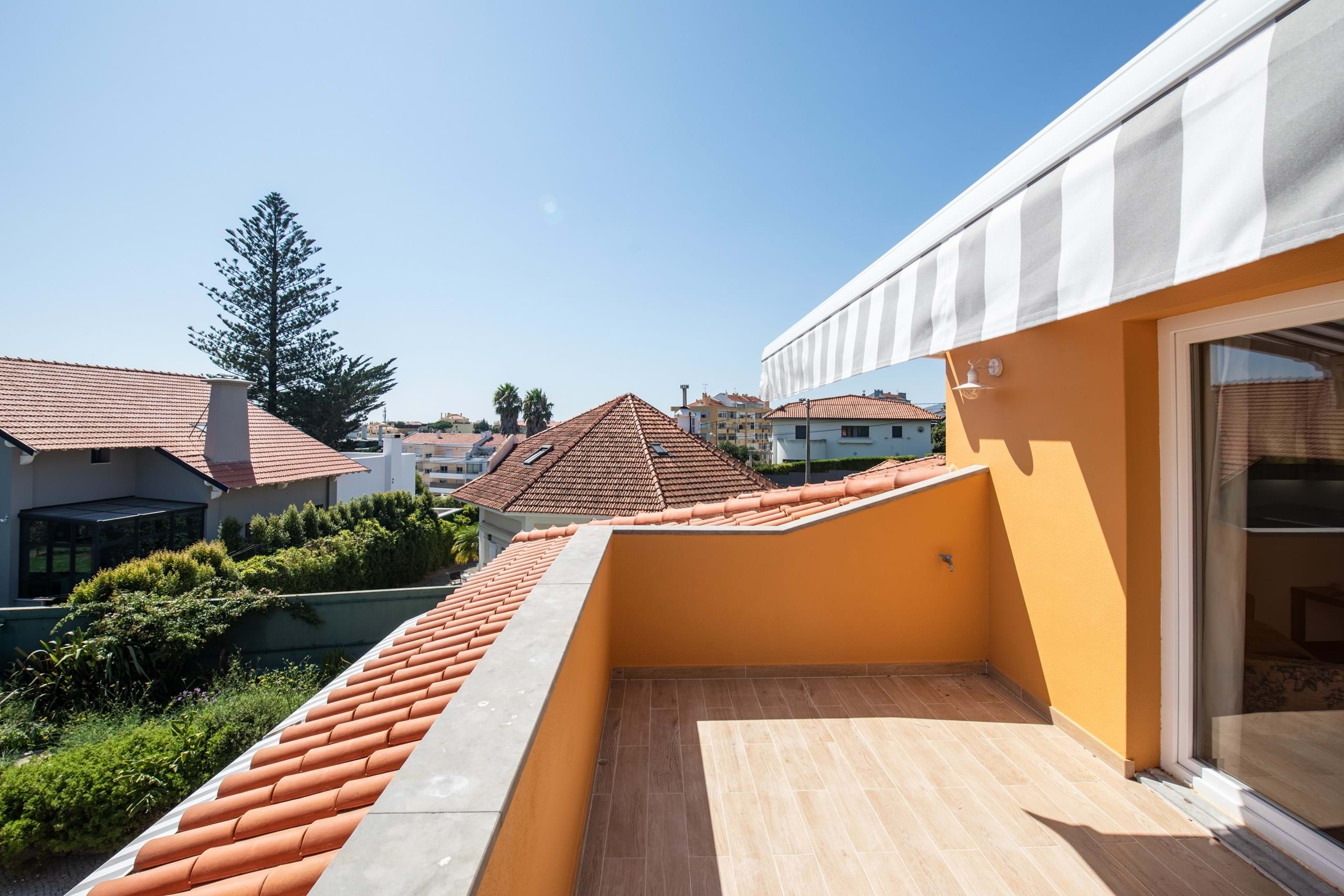 Cascais, Lisbon, 2765-574, PT, 8 Bedrooms Bedrooms, ,3 BathroomsBathrooms,Residential,For Sale,1908272