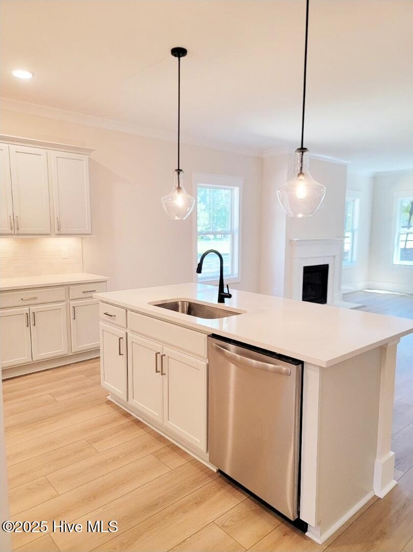 Wilmington, North Carolina, 28411, United States, 4 Bedrooms Bedrooms, ,4 BathroomsBathrooms,Residential,For Sale,1913563