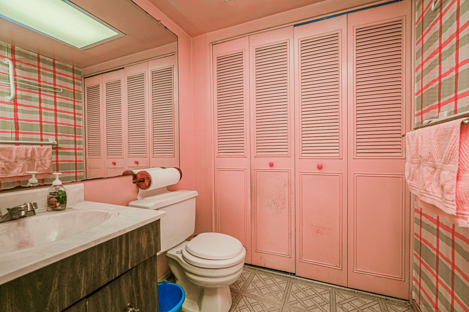 Staten Island, New York, 10312, United States, 4 Bedrooms Bedrooms, ,3 BathroomsBathrooms,Residential,For Sale,1980326