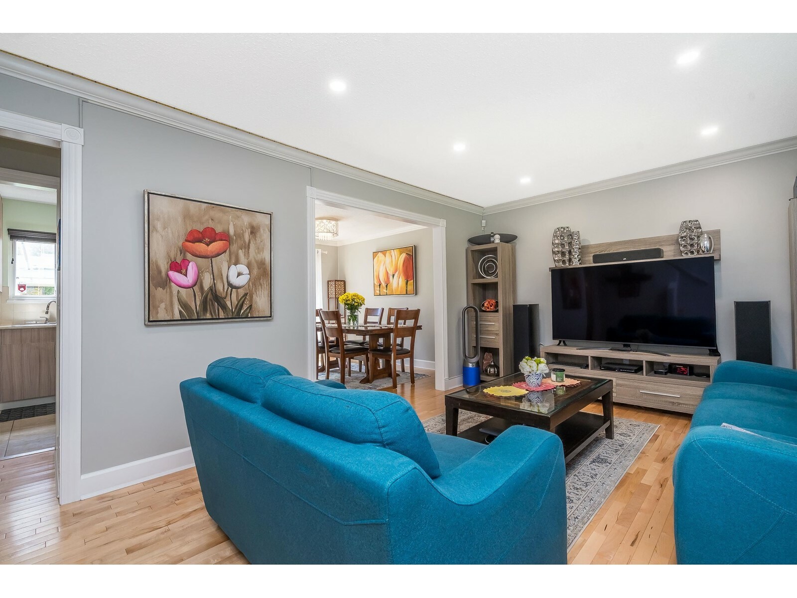 SURREY, British Columbia, V4A 5N3, CA, 3 Bedrooms Bedrooms, ,2 BathroomsBathrooms,Residential,For Sale,1838799