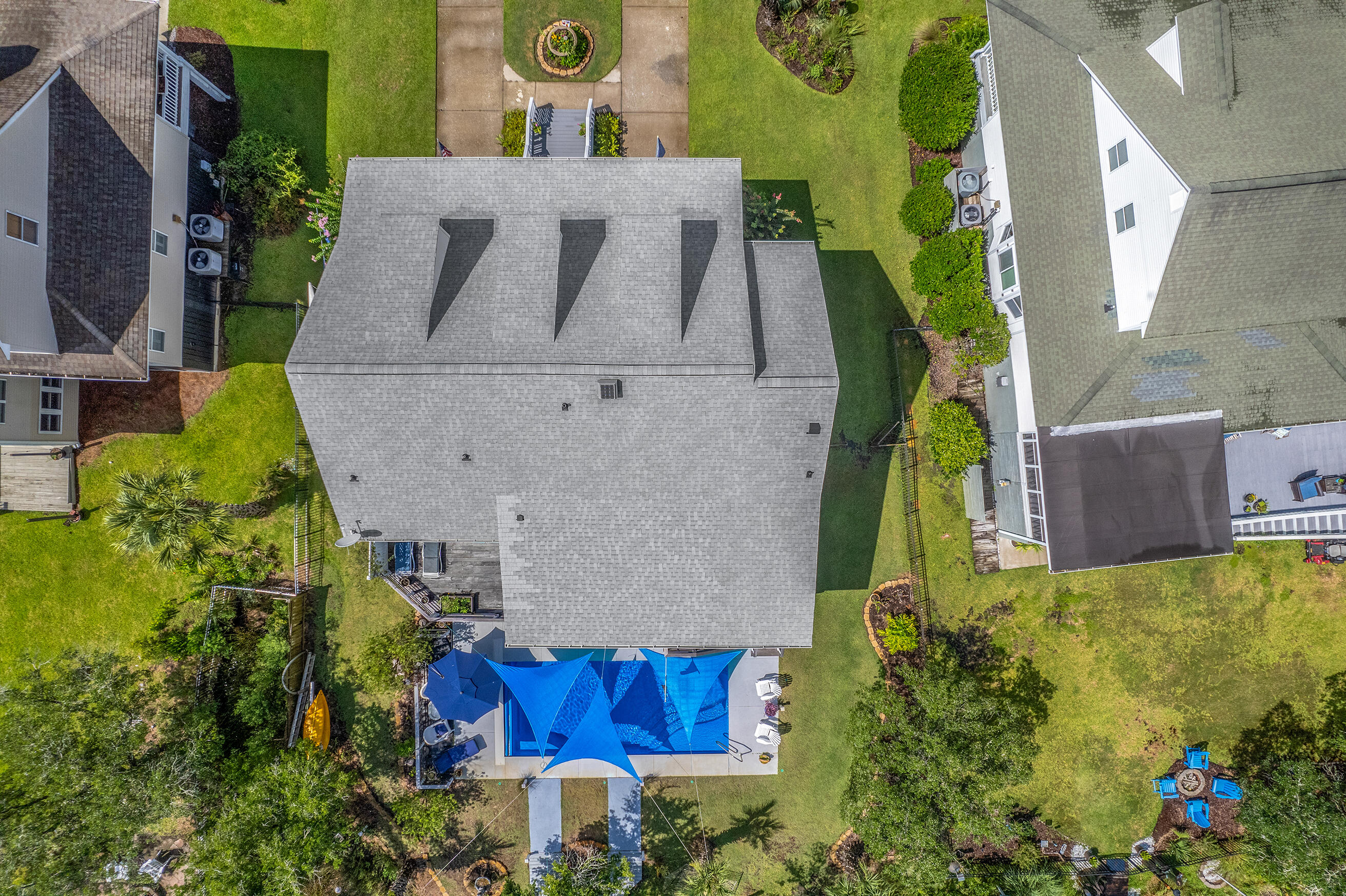 Mount Pleasant, South Carolina, 29466, United States, 3 Bedrooms Bedrooms, ,4 BathroomsBathrooms,Residential,For Sale,1798311
