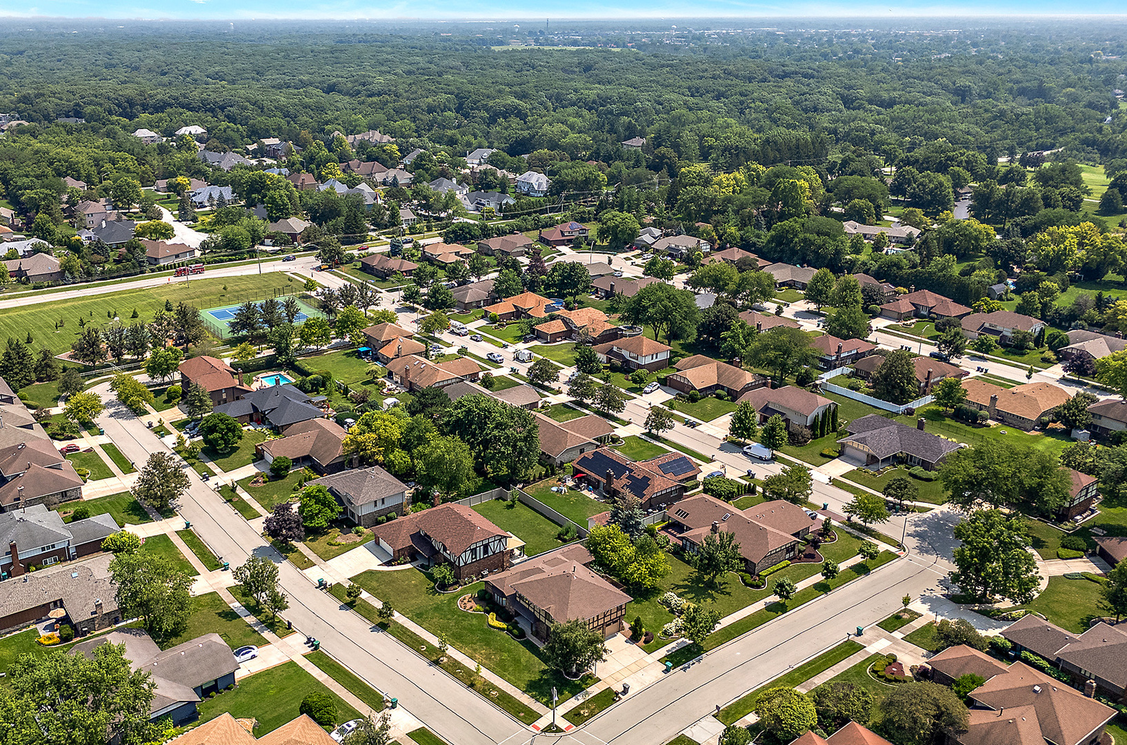 Orland Park, Illinois, 60462, United States, 4 Bedrooms Bedrooms, ,3 BathroomsBathrooms,Residential,For Sale,1865002