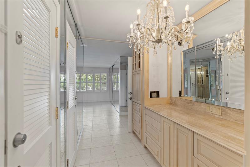 Lauderdale By The Sea, Florida, 33308, United States, 2 Bedrooms Bedrooms, ,2 BathroomsBathrooms,Residential,For Sale,1898422