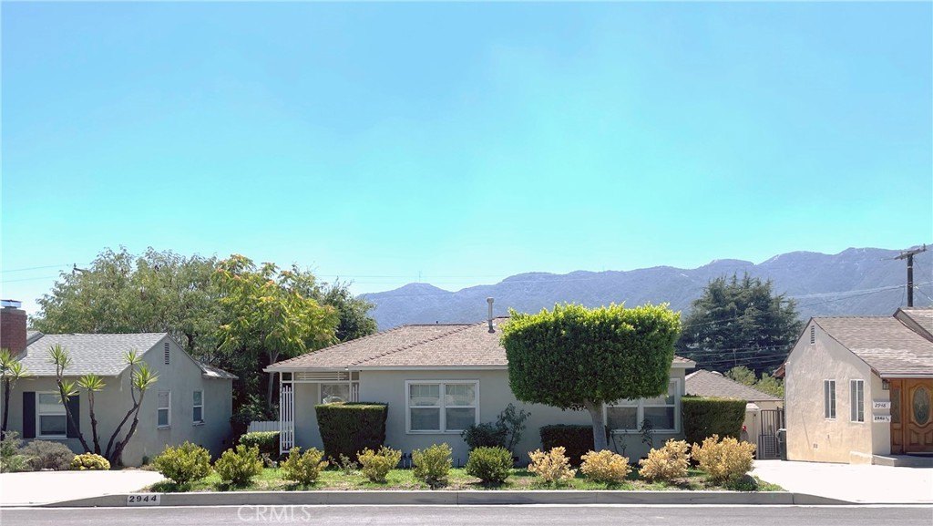 La Crescenta, California, 91214, United States, 3 Bedrooms Bedrooms, ,2 BathroomsBathrooms,Residential,For Sale,1926243