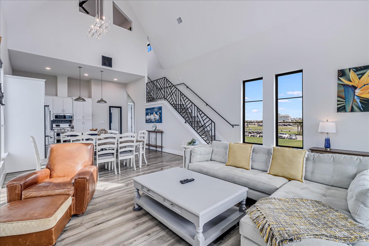 Port Aransas, Texas, 78373, United States, 3 Bedrooms Bedrooms, ,3 BathroomsBathrooms,Residential,For Sale,1979271