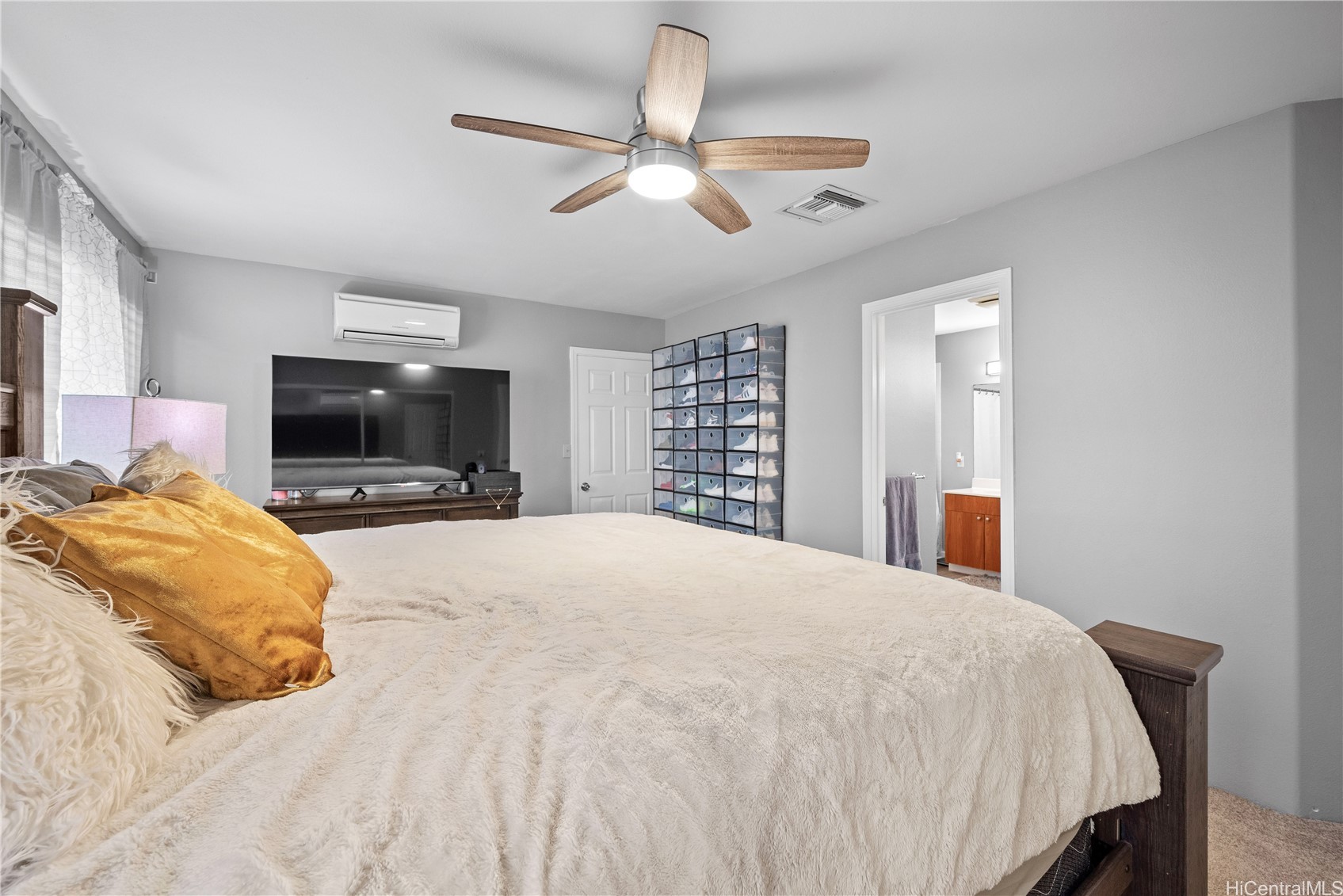 Ewa Beach, Hawaii, 96706, United States, 5 Bedrooms Bedrooms, ,5 BathroomsBathrooms,Residential,For Sale,1826930