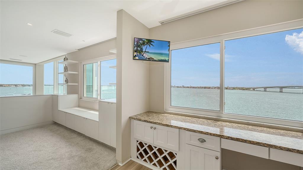Sarasota, Florida, 34236, United States, 2 Bedrooms Bedrooms, ,2 BathroomsBathrooms,Residential,For Sale,1960726