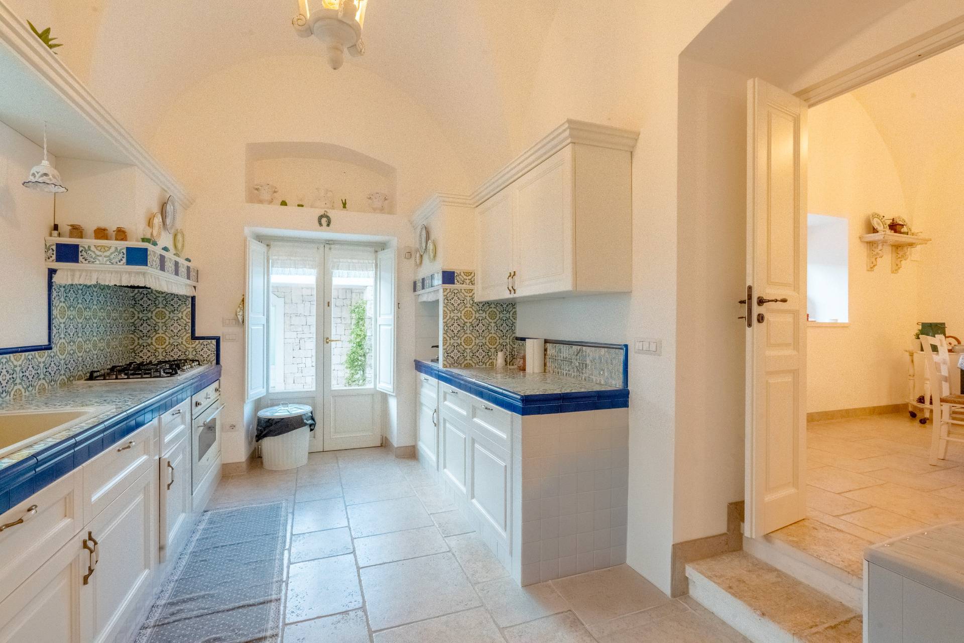 Martina Franca, Taranto, 74015, IT, 9 Bedrooms Bedrooms, ,12 BathroomsBathrooms,Residential,For Sale,1947823