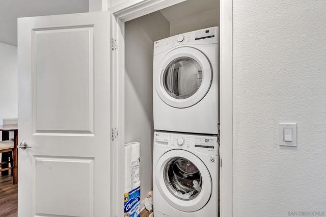 San Marcos, California, 92078, United States, 2 Bedrooms Bedrooms, ,2 BathroomsBathrooms,Residential,For Sale,1977580