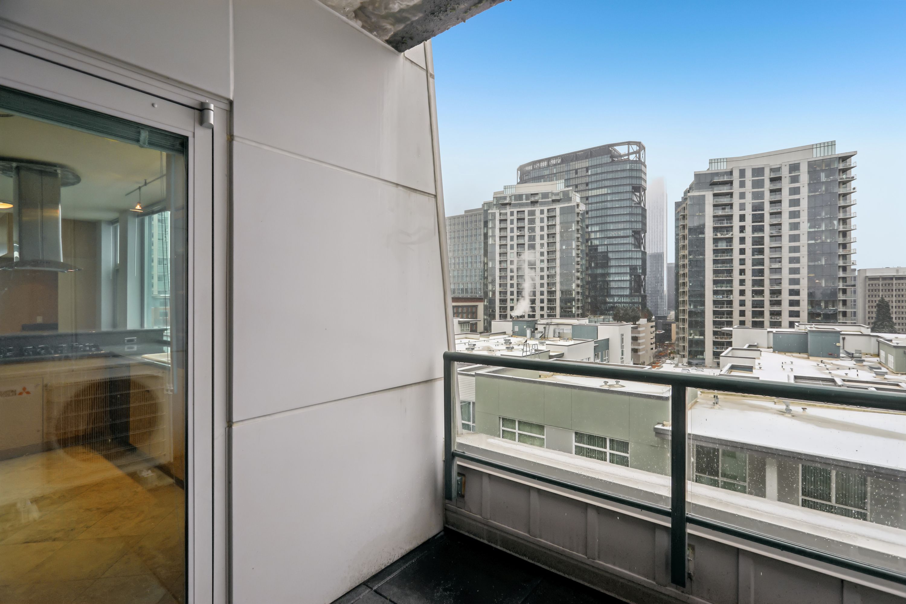  1100 106th Ave NE Unit #902, Bellevue, WA 98004 - 物件實景