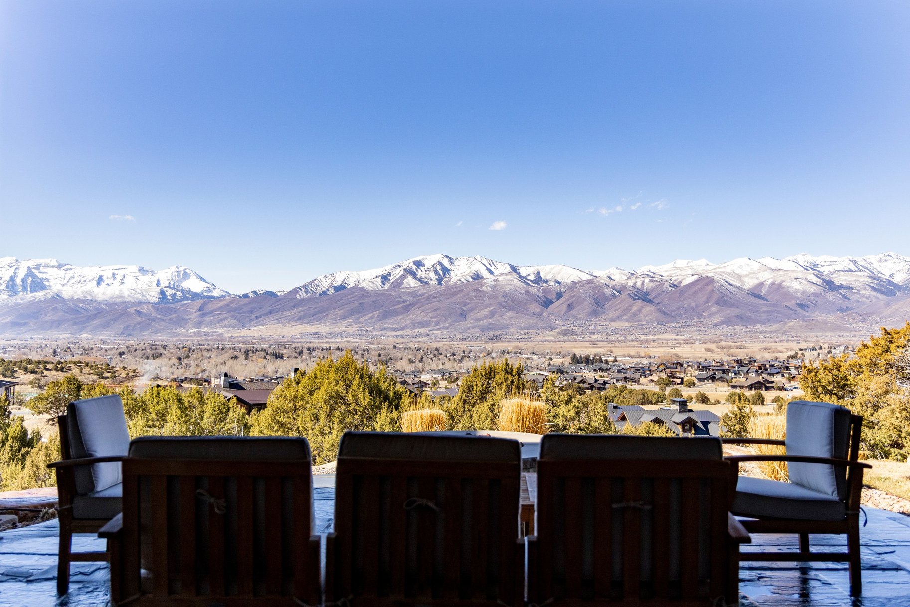 Spectacular Timp & Valley Views with Main Level Living - 物件實景