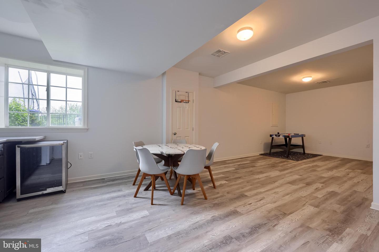 Palmyra, Pennsylvania, 17078, United States, 5 Bedrooms Bedrooms, ,3 BathroomsBathrooms,Residential,For Sale,1827180