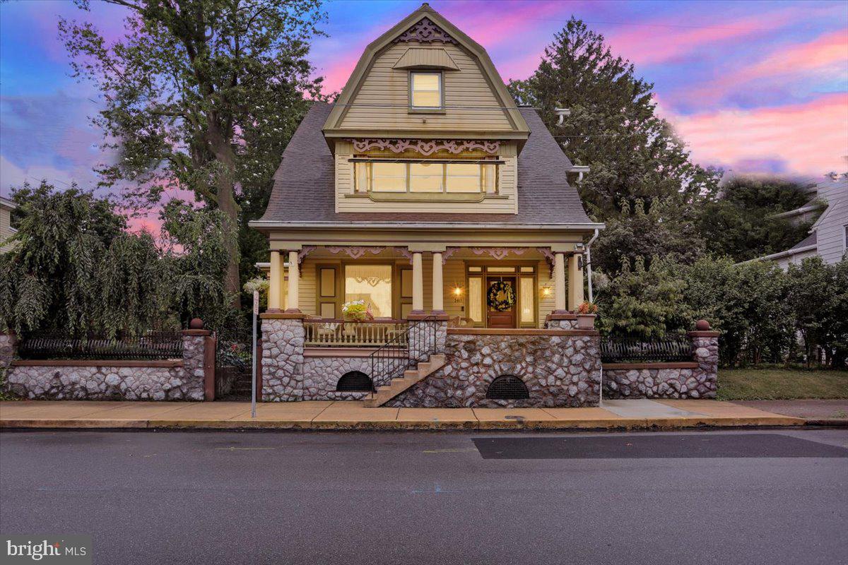 Manheim, Pennsylvania, 17545, United States, 6 Bedrooms Bedrooms, ,8 BathroomsBathrooms,Residential,For Sale,1896454