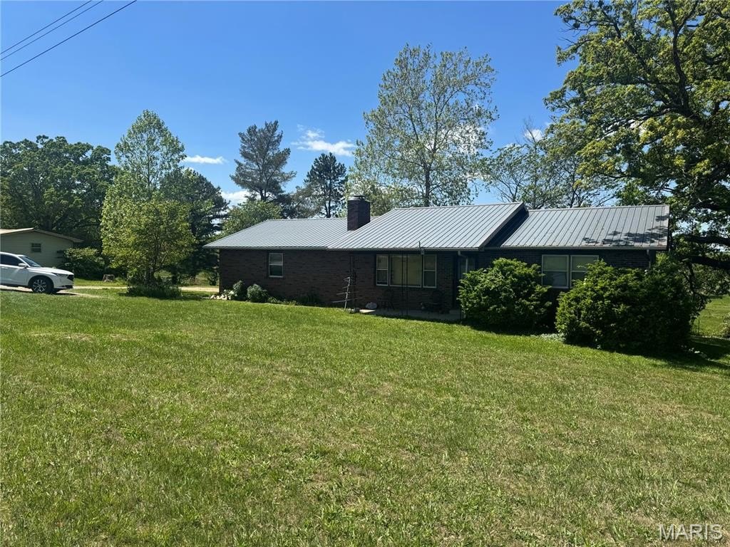 Lebanon, Missouri, 65536, United States, 5 Bedrooms Bedrooms, ,2 BathroomsBathrooms,Residential,For Sale,1922882