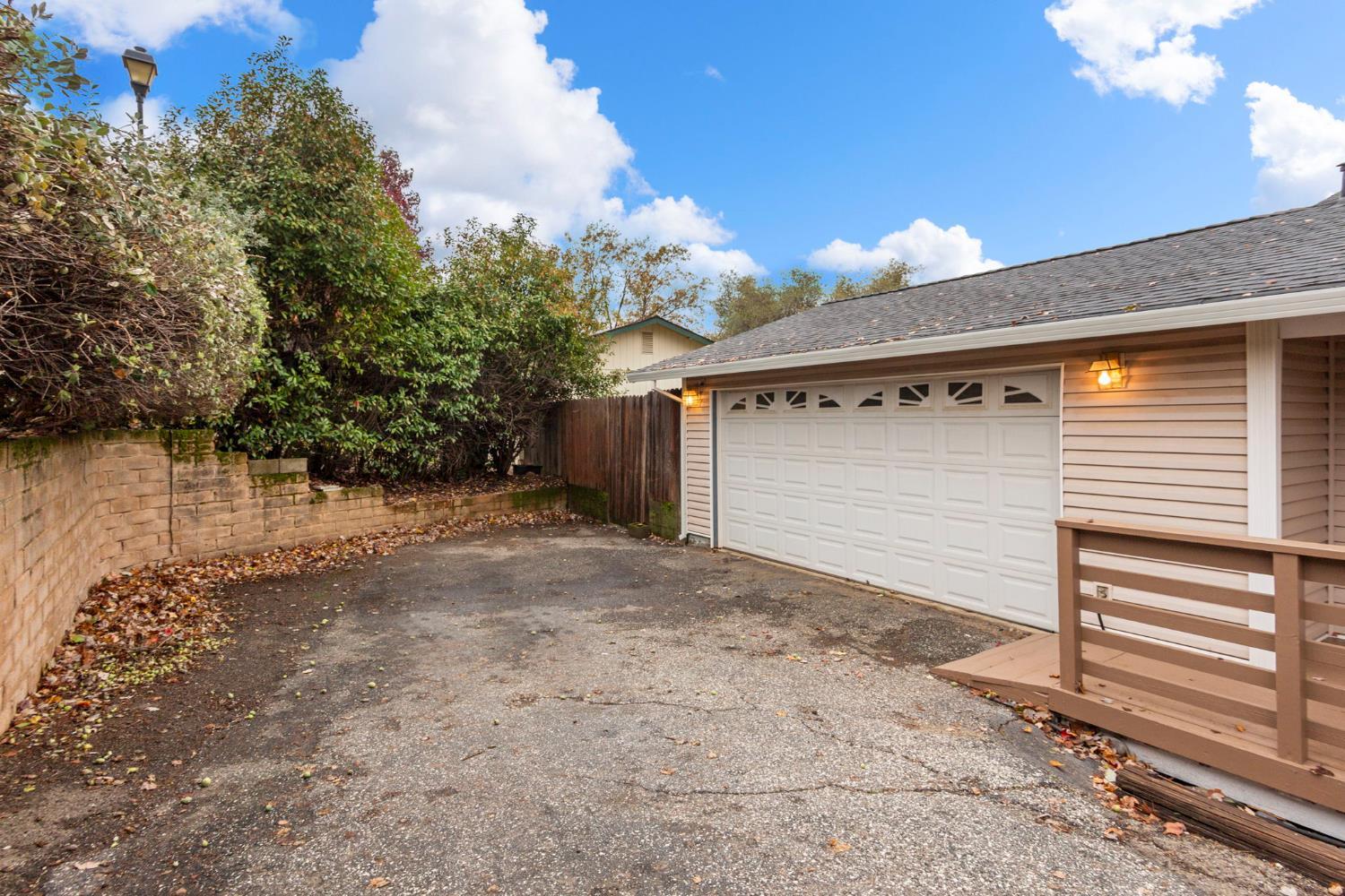 Auburn, California, 95603, United States, 3 Bedrooms Bedrooms, ,2 BathroomsBathrooms,Residential,For Sale,1998771