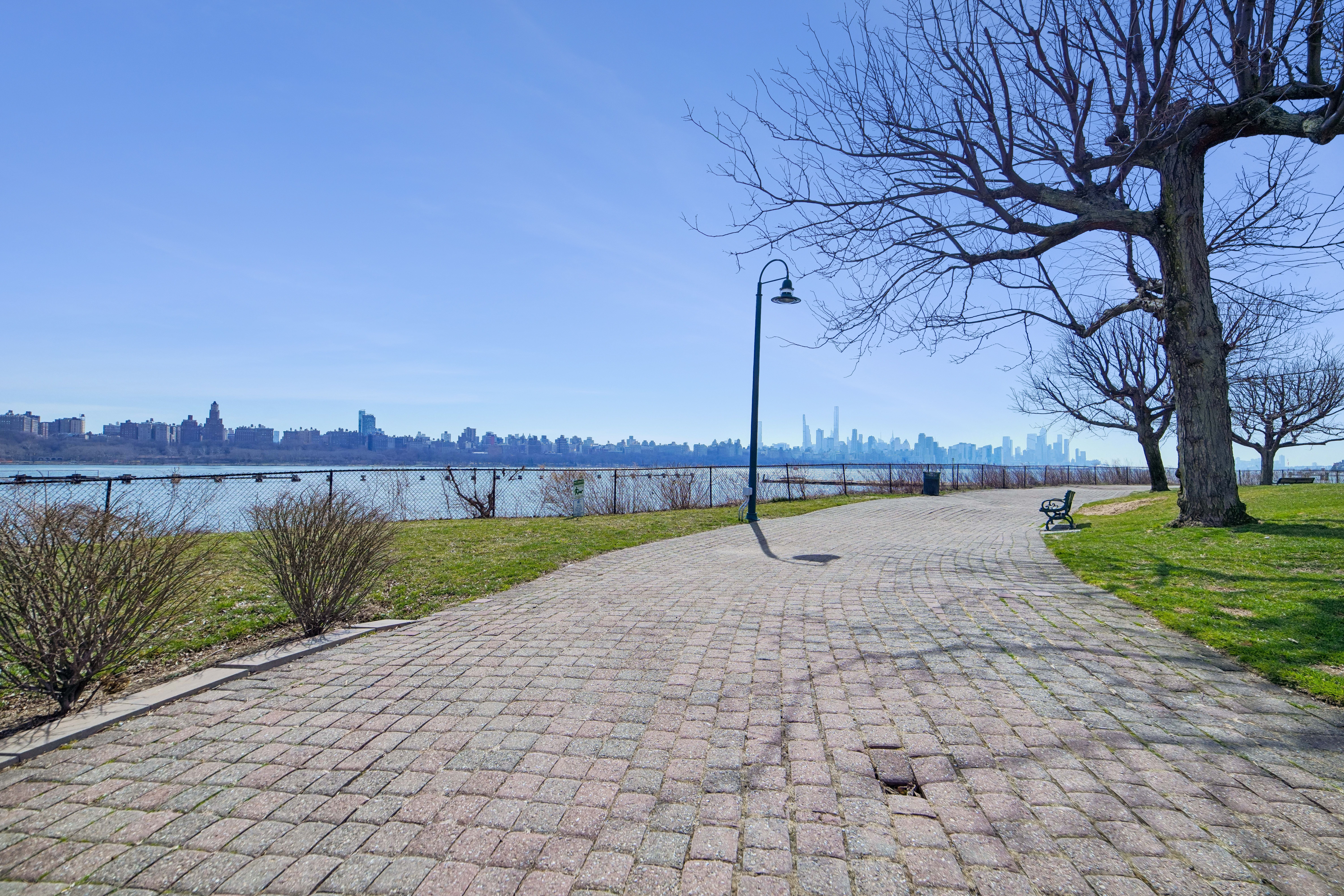  249 The Promenade, Edgewater, NJ, 07020 - 物件實景