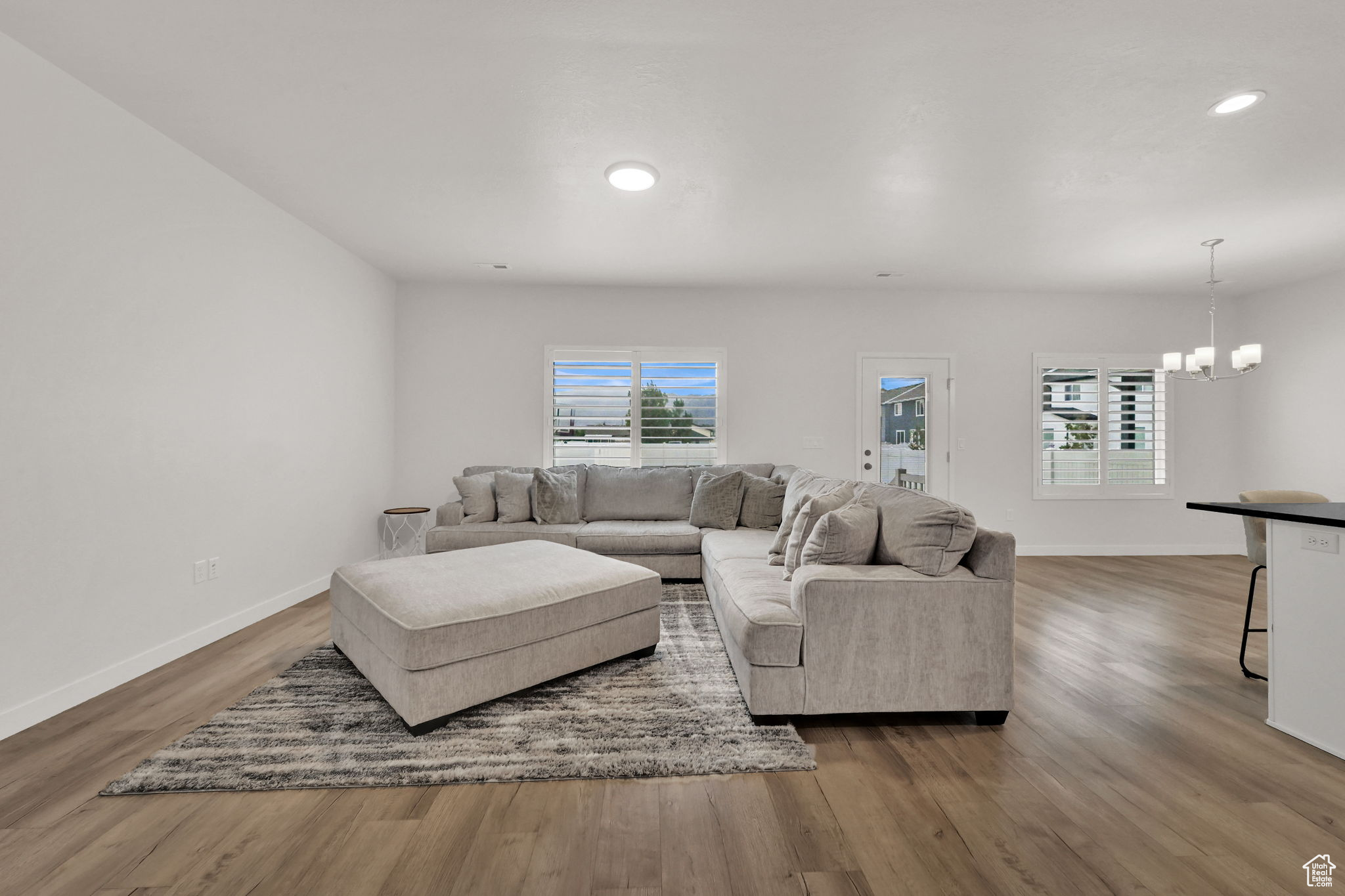 West Haven, Utah, 84401, United States, 3 Bedrooms Bedrooms, ,3 BathroomsBathrooms,Residential,For Sale,1956973