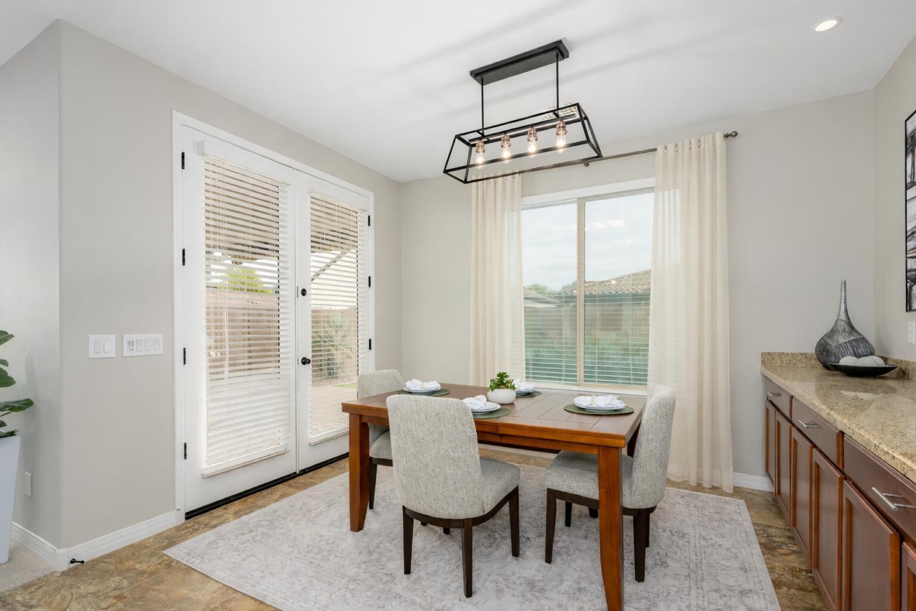  4597 E Waterman ST  Gilbert, AZ - 物件實景