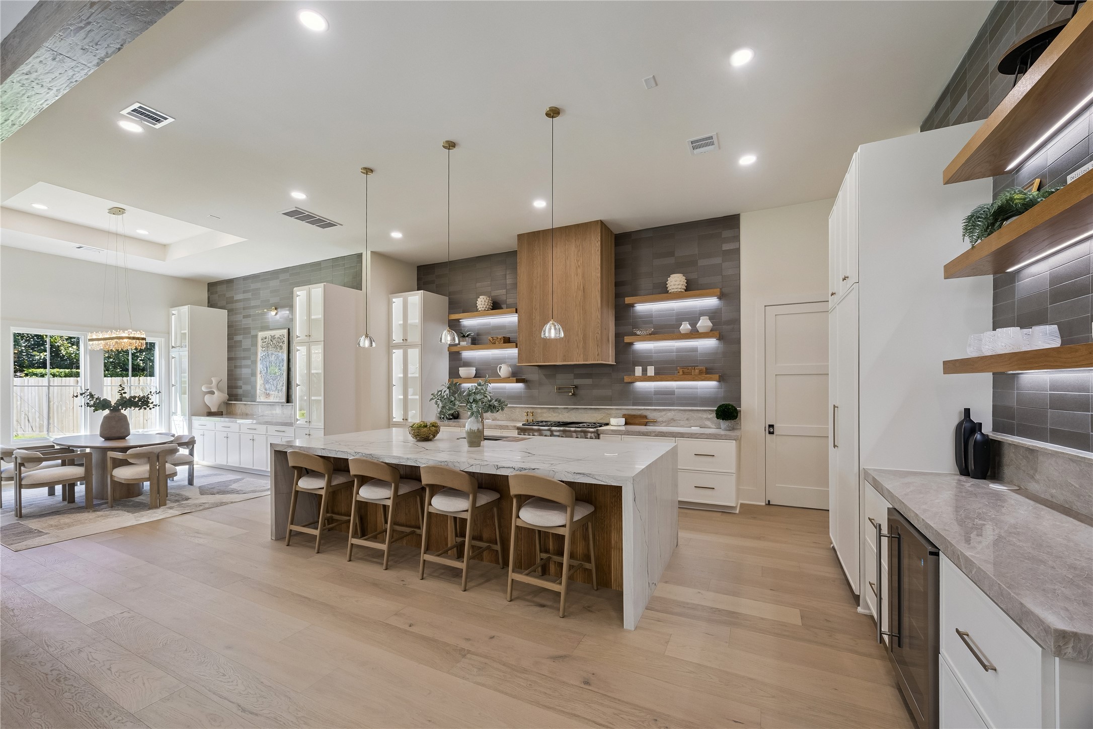  539 W 34th Street - 物件實景