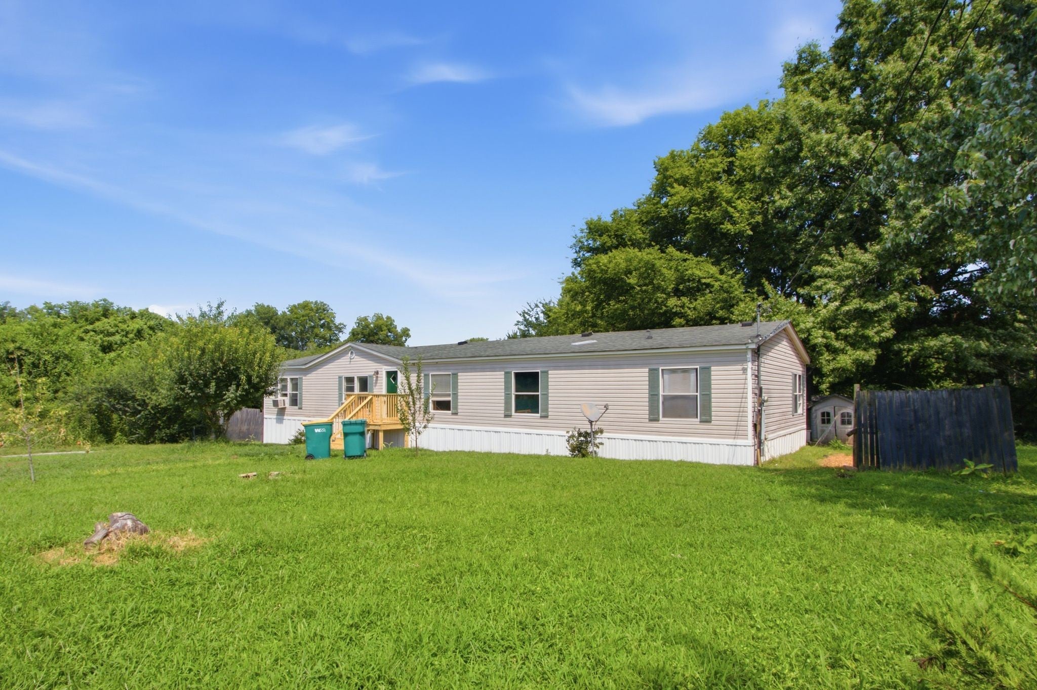 Elm St, Spring Hill, TN 37174