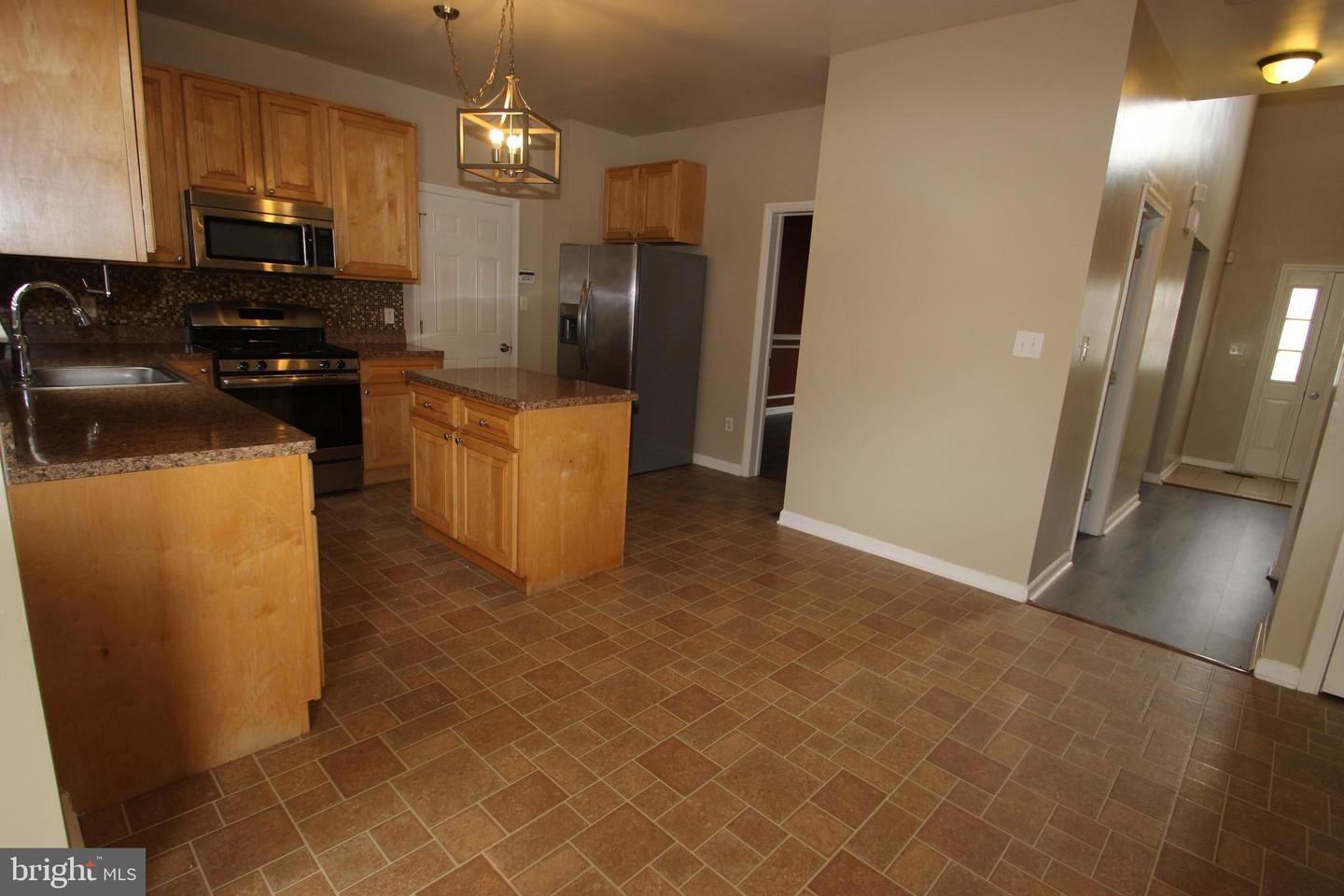 New Castle, Delaware, 19720, United States, 4 Bedrooms Bedrooms, ,3 BathroomsBathrooms,Residential,For Sale,2049034