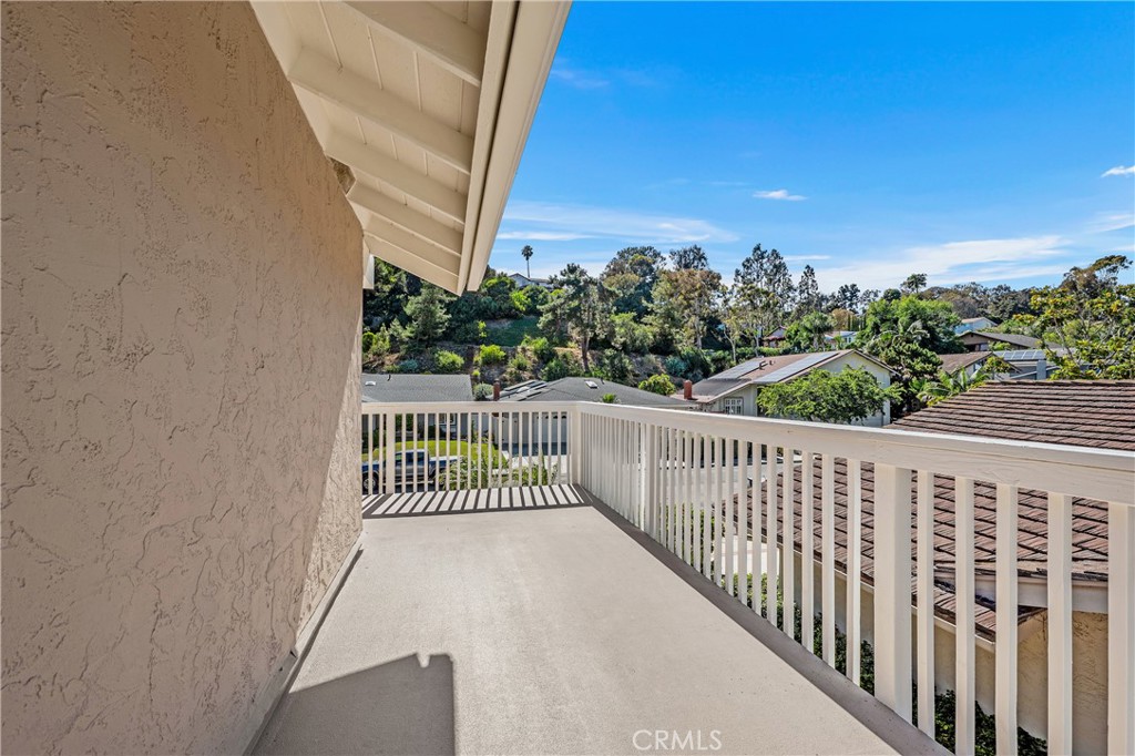 La Jolla, California, 92037, United States, 6 Bedrooms Bedrooms, ,3 BathroomsBathrooms,Residential,For Sale,1901243